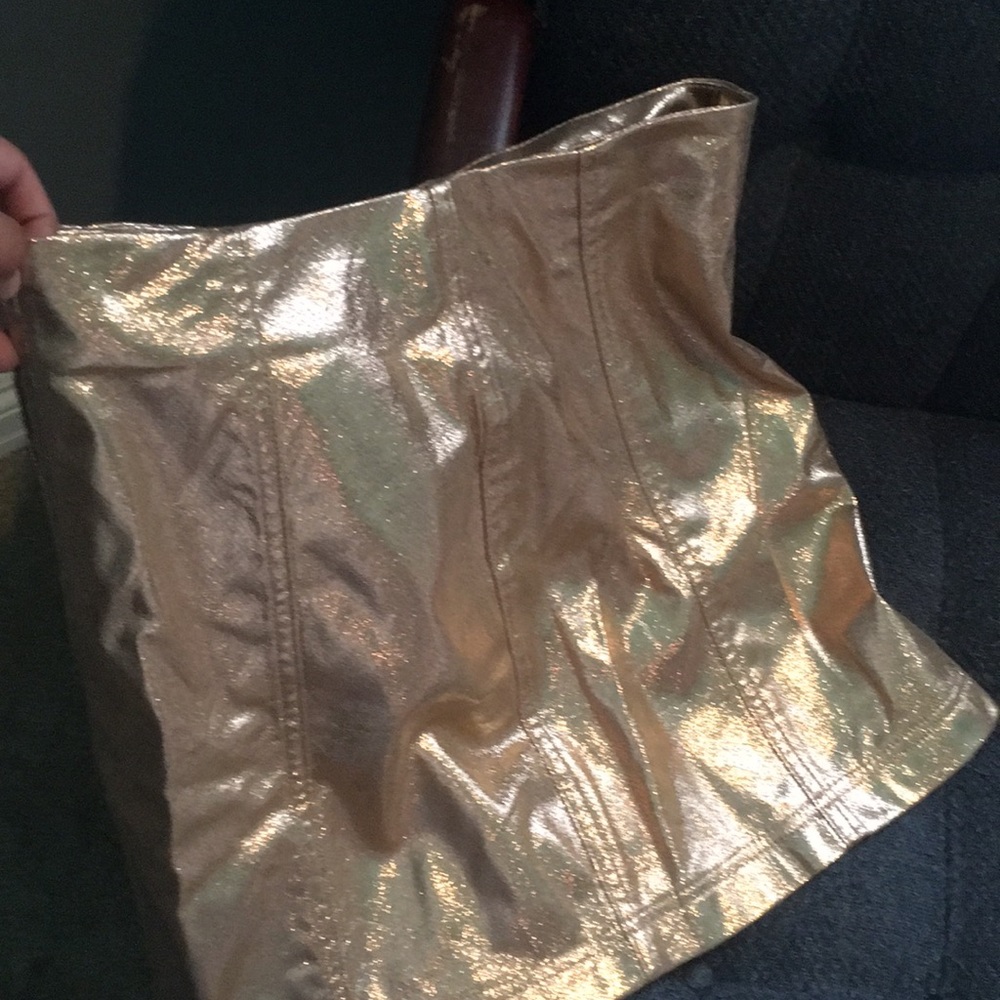 Skirt - Picture 2 of 2